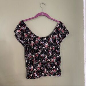 American Eagle floral button ruffle crop top